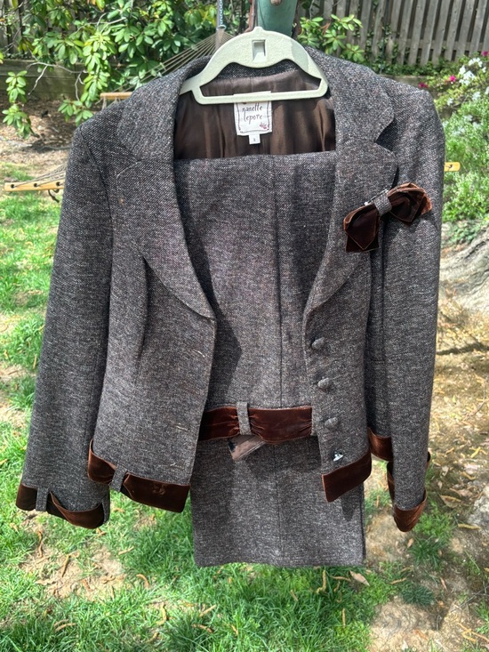 Nanette Lepore Jackets & Blazers - Nanette Lepore Brown Tweed Blazer with Velvet Trim